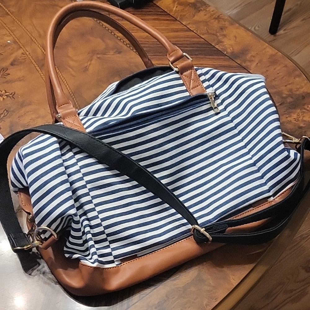 Travel Tote